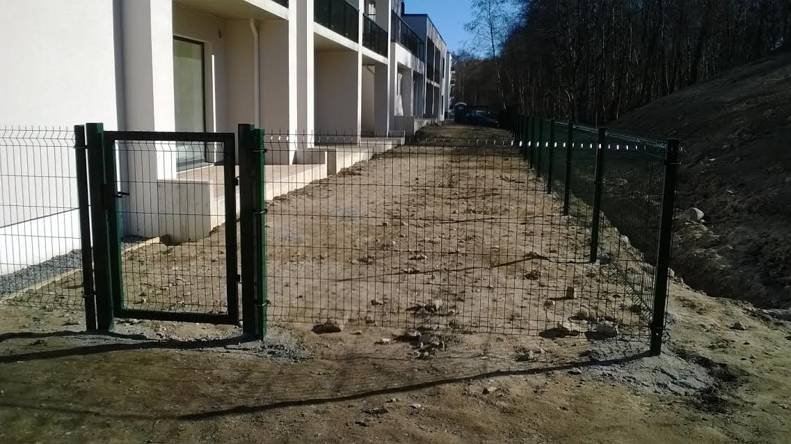 Jalgvärava raam laiusega 1m, nelikantpostidega RAL6005 roheline