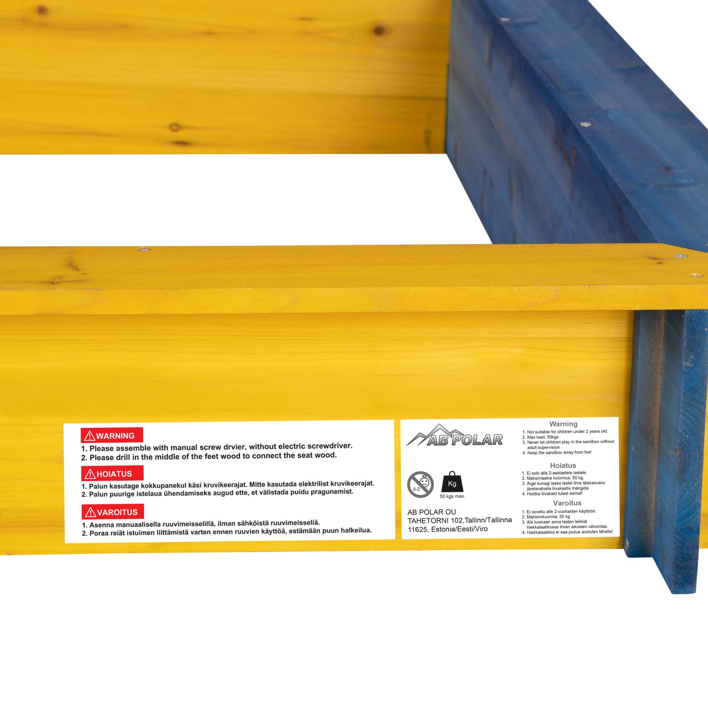 Liivakast katuse ja kaanega