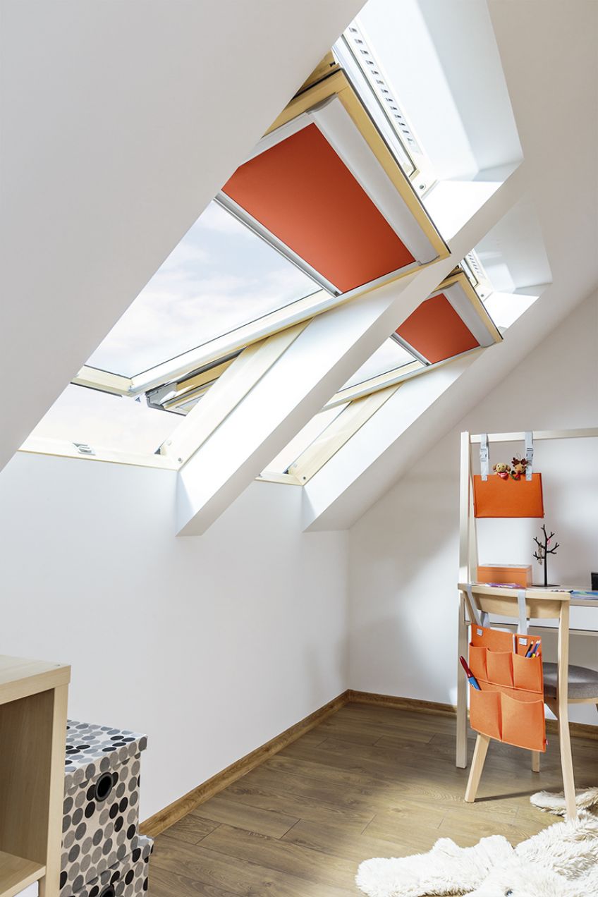 Katuseaken FAKRO FTP-V, NATURAALNE