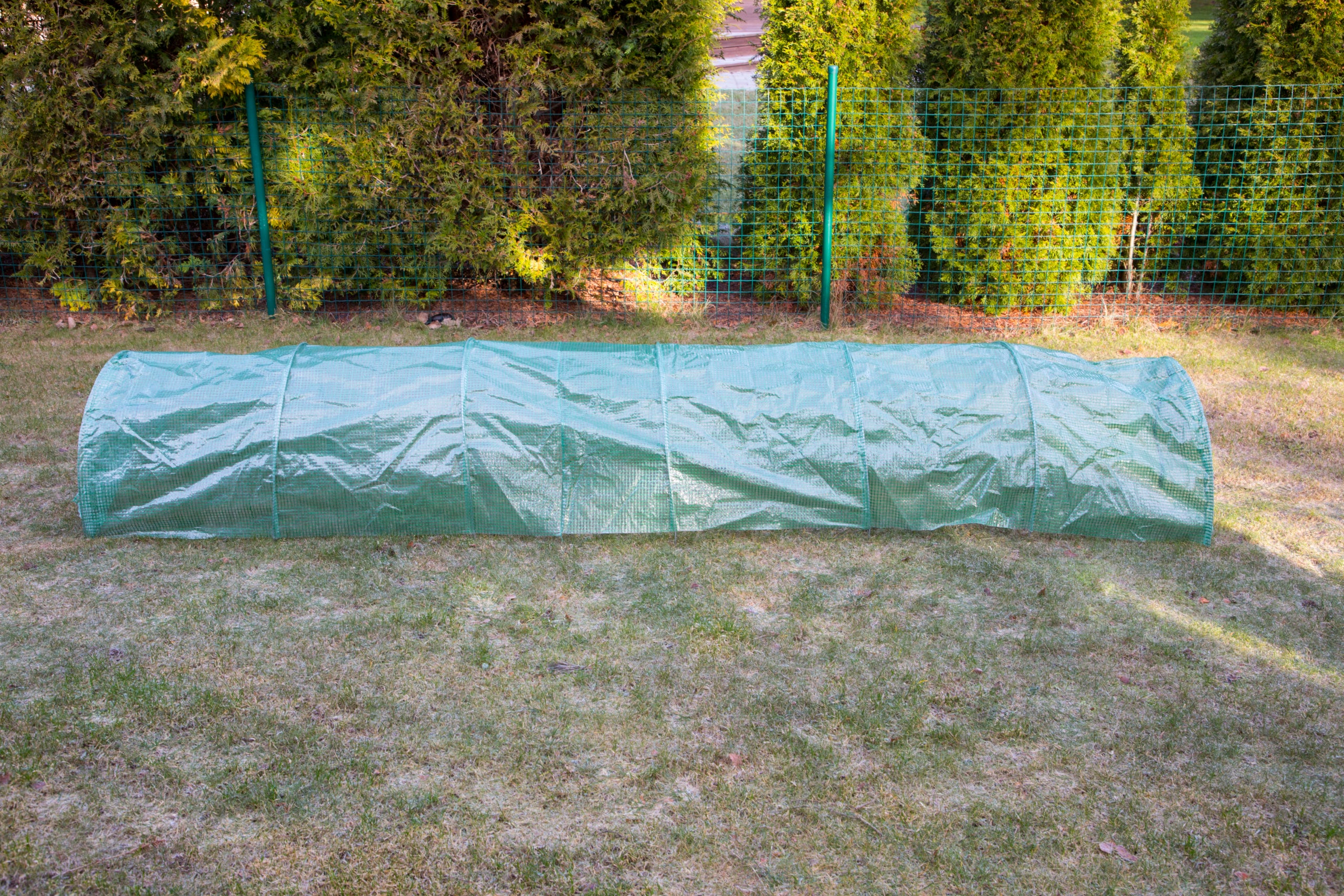 Kasvutunnel otsast lukuga